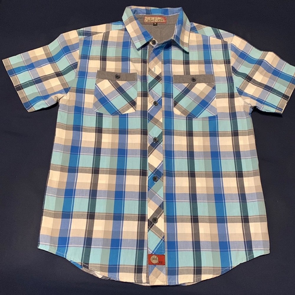 Boys top